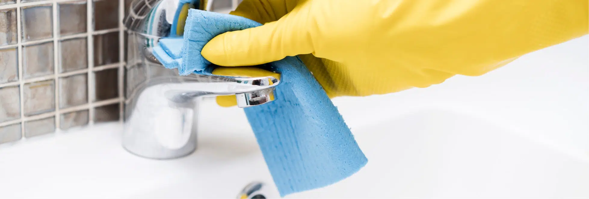 How to Clean a Bathroom